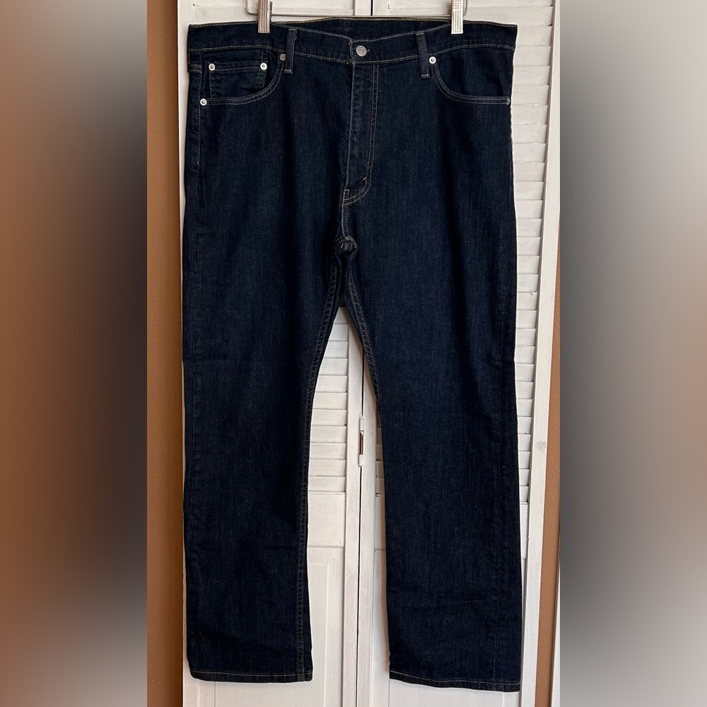 Mens Levis 513 dark indigo blue jeans Size 38x30 waist 38 length 30  W38L30